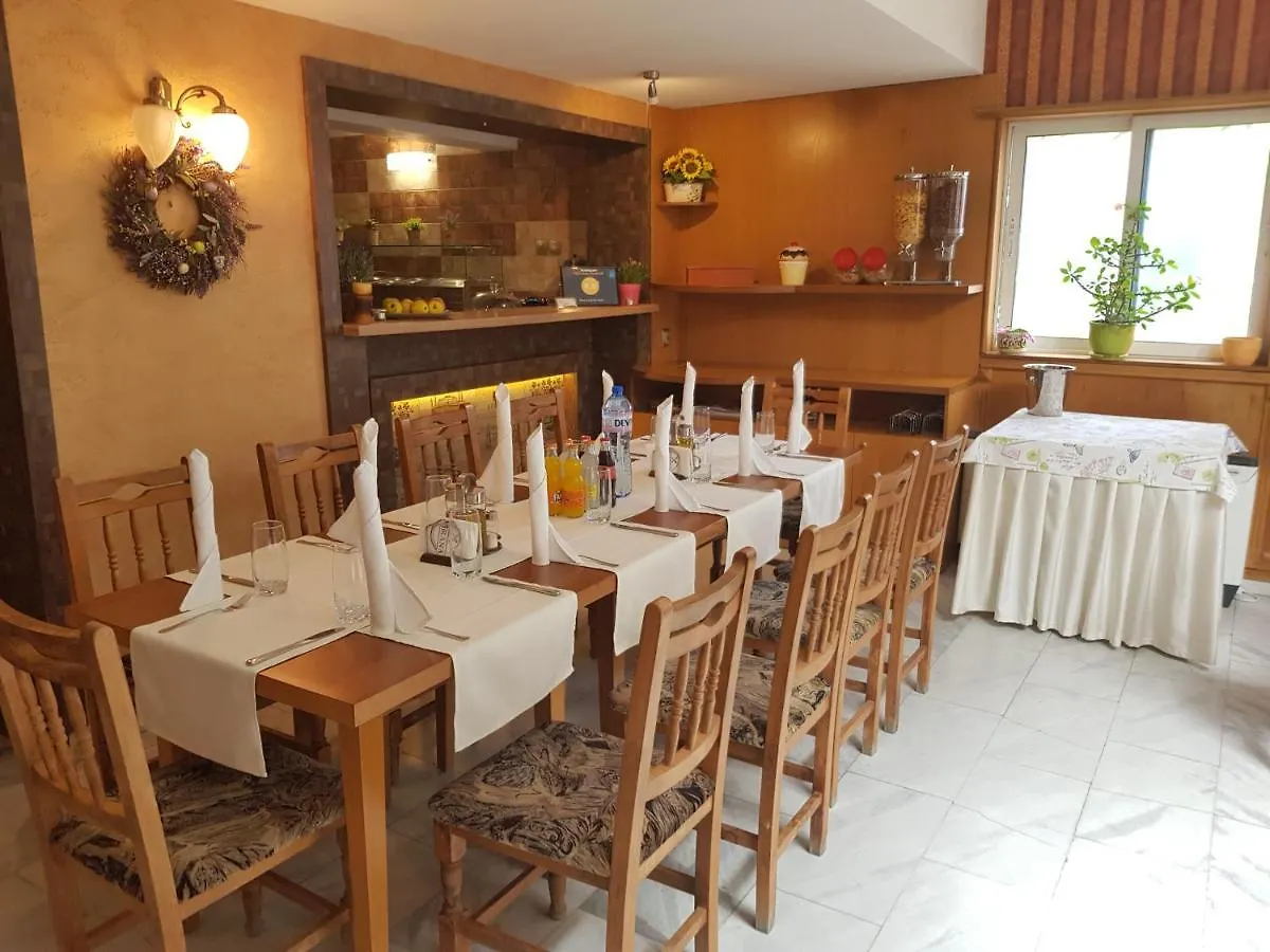 Mirana Family Hotel Burgas 3*,